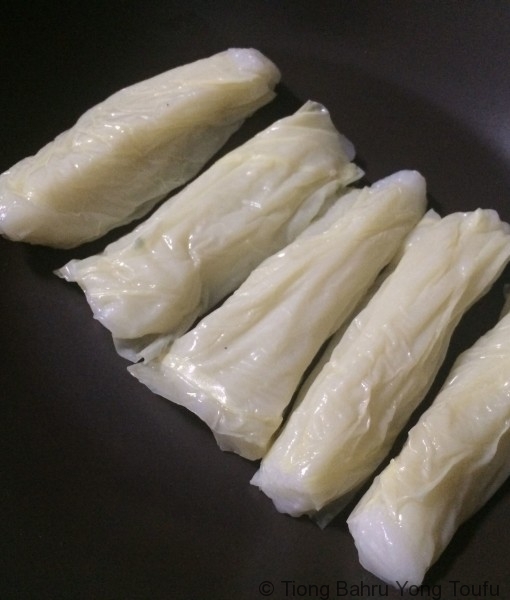 Beacurd Skin with Fish Paste 豆皮